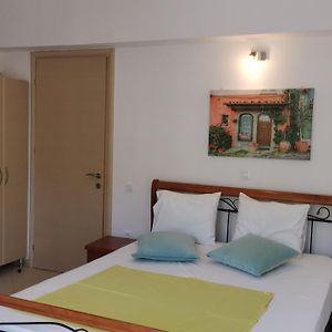 Camera con letto queen size
